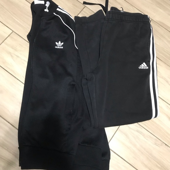 Adidas sweatsuit size L - Picture 2 of 2